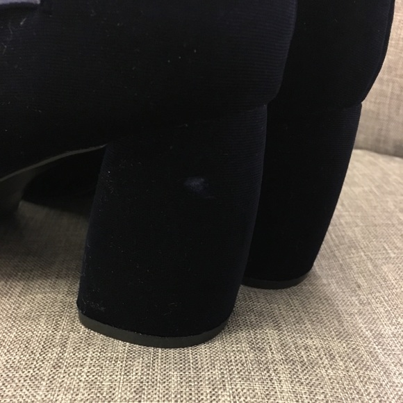 NEW Nine West Blue Velvet Heeled Booties - Picture 5 of 6